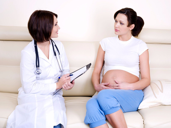 Bị viêm niệu đạo khi mang thai phải làm sao?